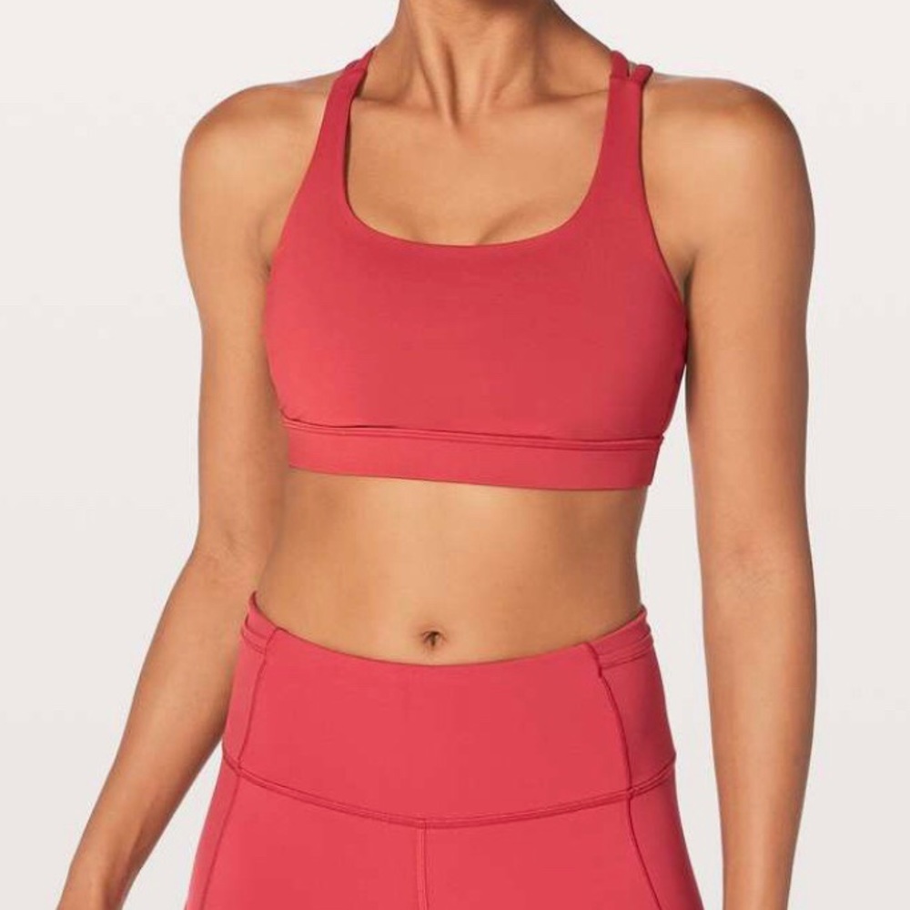 Lululemon sports bra